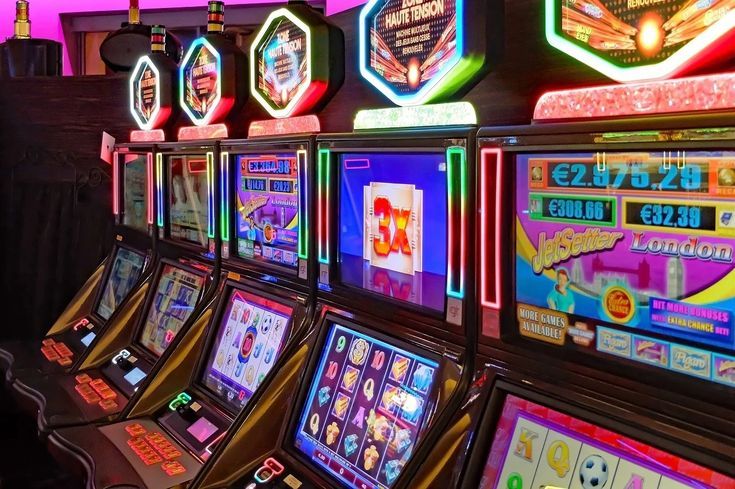 Liberty Slots Casino سائٹ کے لیے آن لائن گیمز فراہم کرنے والے